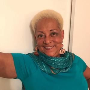 Meet your Posher, Deborah